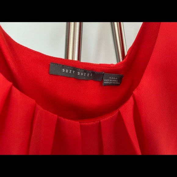 Red summer dress - Picture 2 of 3